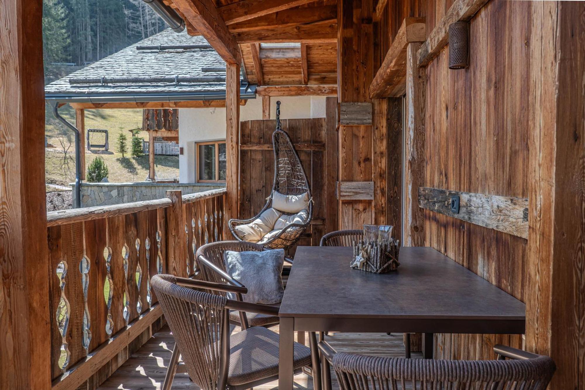 Alpine Mountain Chalet San Vigilio Di Marebbe Eksteriør bilde