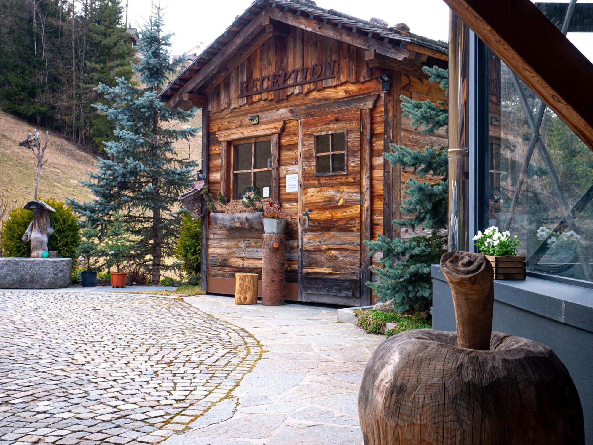 Alpine Mountain Chalet San Vigilio Di Marebbe Eksteriør bilde